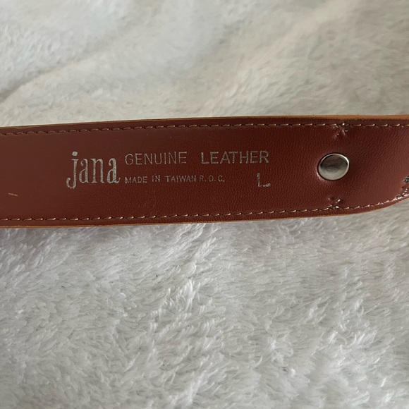 - jana vintage leather belt - Picture 6 of 12